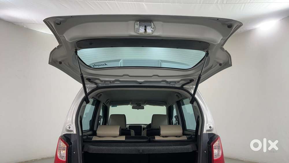 Maruti Suzuki Wagon R 1.0 Vxi Amt, 2015, Petrol