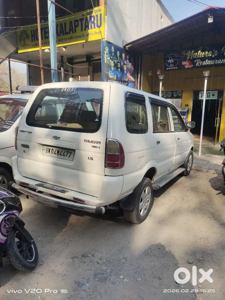 Chevrolet Tavera 2012 Diesel 160000 Km Driven