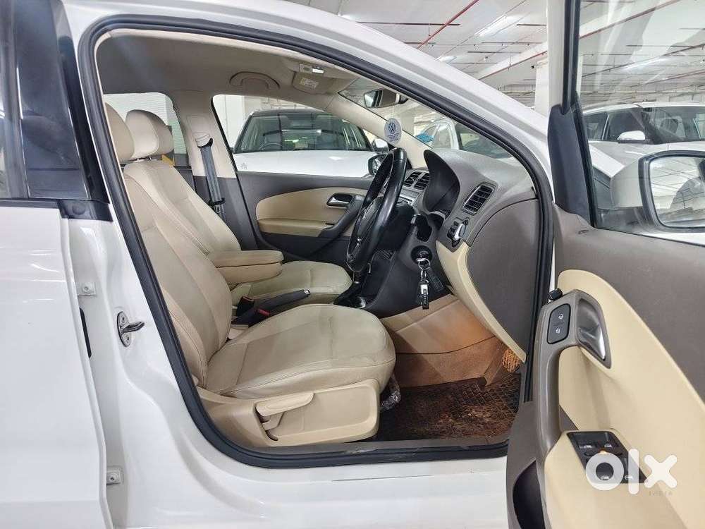 Volkswagen Vento 1.2 Tsi Highline At, 2017, Petrol