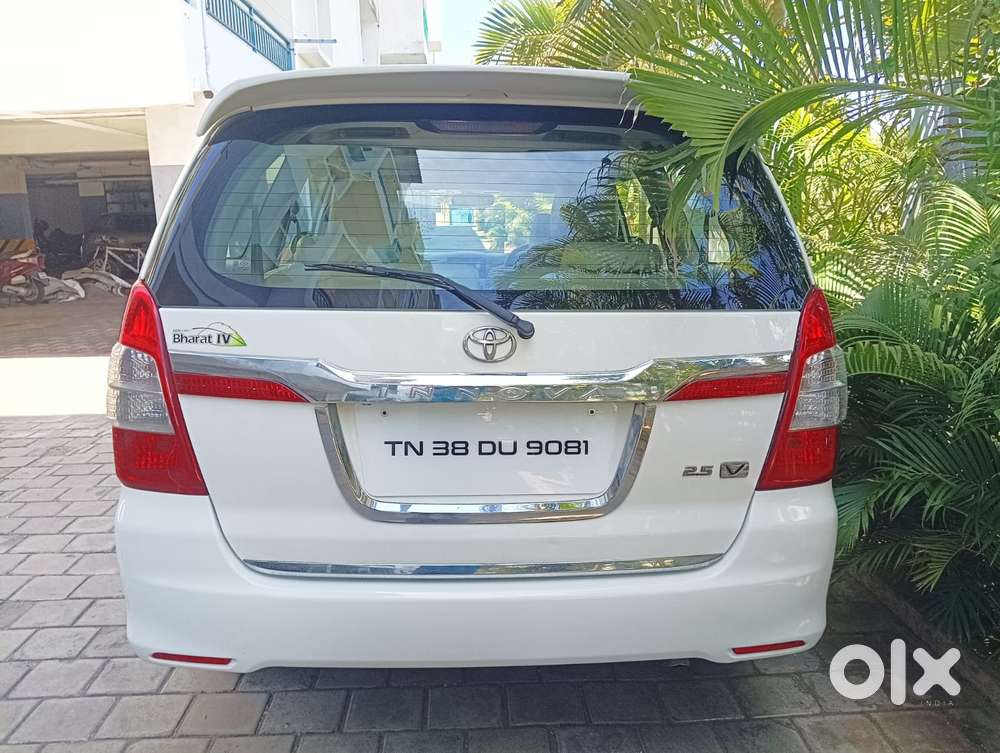 Toyota Innova 2.5 V 8 Str, 2014, Diesel