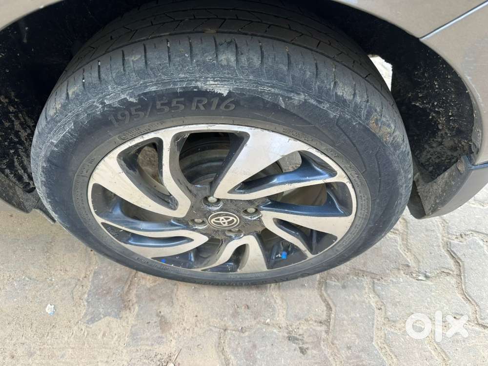 Toyota Glanza 2019 Petrol 110000 Km Driven