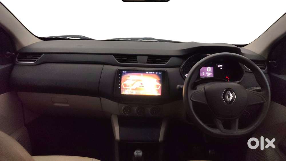 Renault Triber 1.0 Rxe, 2022, Petrol