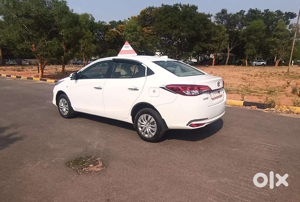 Toyota Yaris J, 2021, Petrol