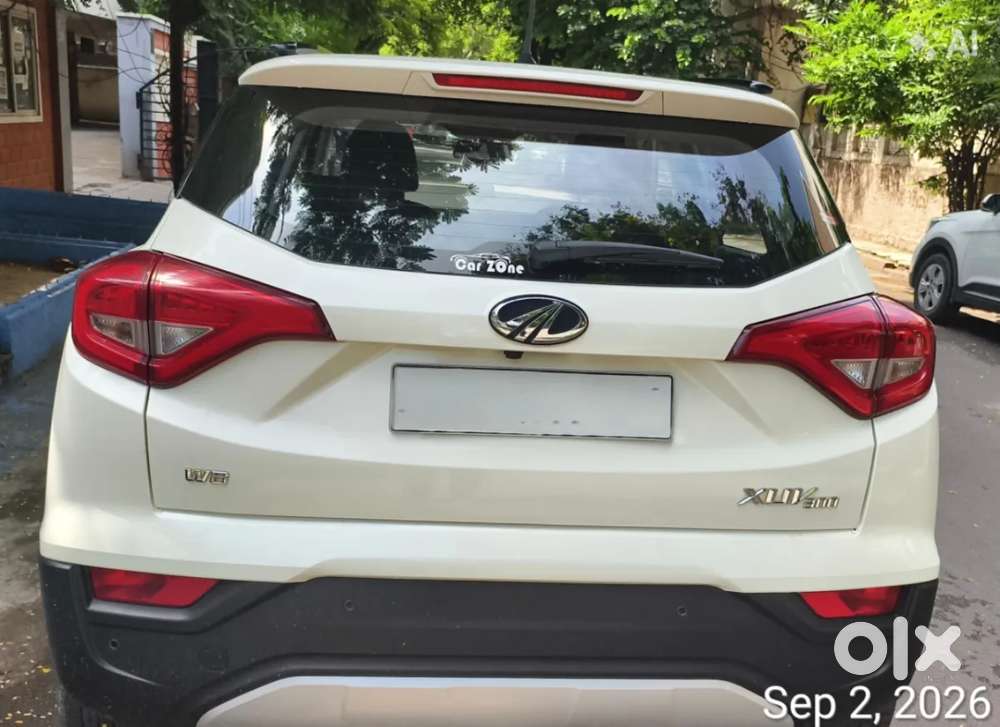 Mahindra Xuv300 W8 Amt Diesel, 2021, Diesel