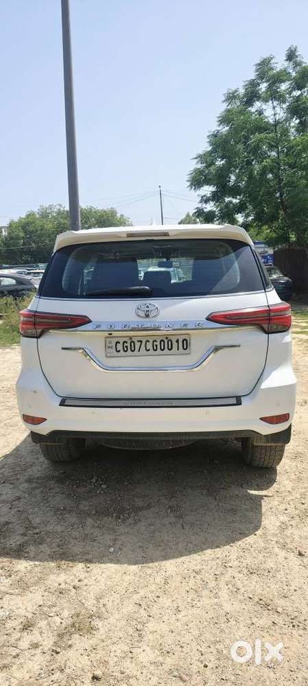 Toyota Fortuner 4x2 At 2.8 Diesel, 2022, Diesel