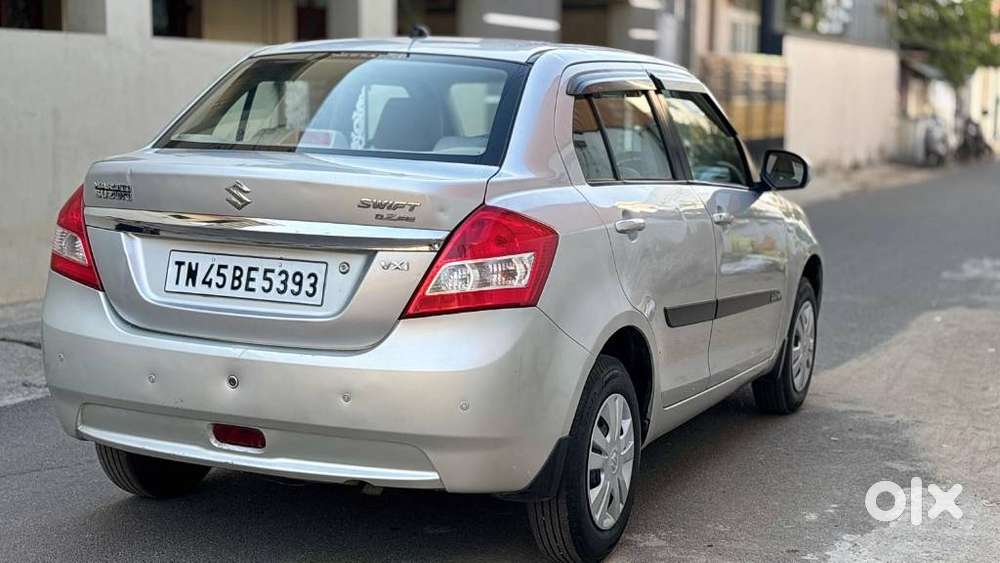 Maruti Suzuki Swift Dzire 1.2 Vxi Bsiv, 2014, Petrol