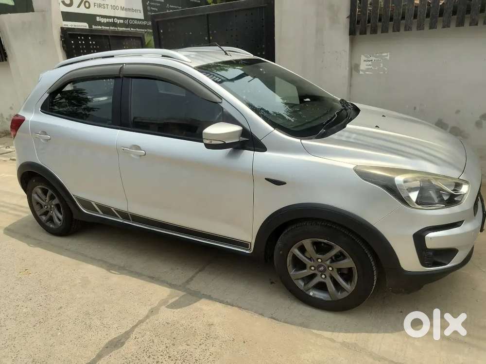 Ford Freestyle Petrol 2019