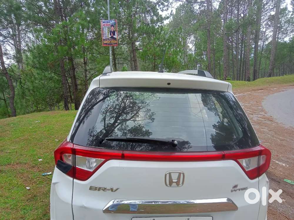 Honda Br-v Petrol 2017 Manual 170000 Km Driven