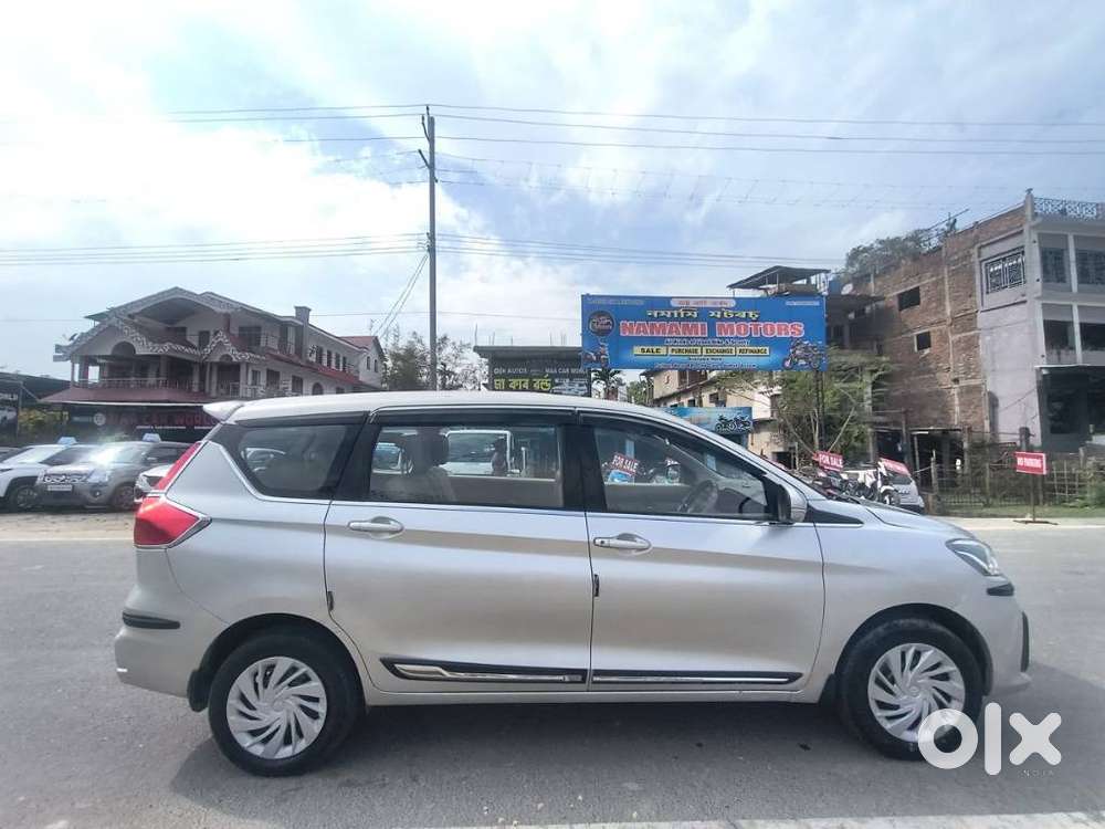 Maruti Suzuki Ertiga 1.5 Vxi, 2022, Petrol