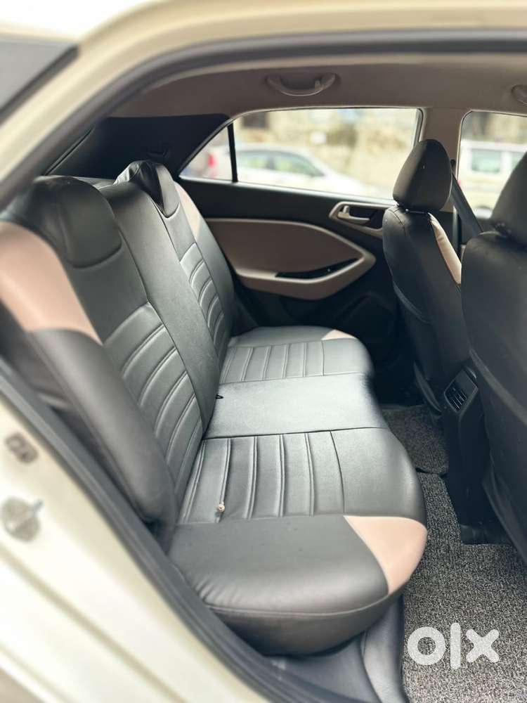 Hyundai Elite I20 Sportz (o) 1.4, 2014, Diesel