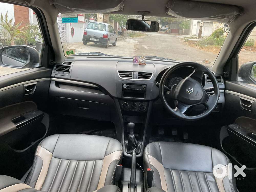 Maruti Suzuki Swift Lxi Optional-o, 2017, Petrol