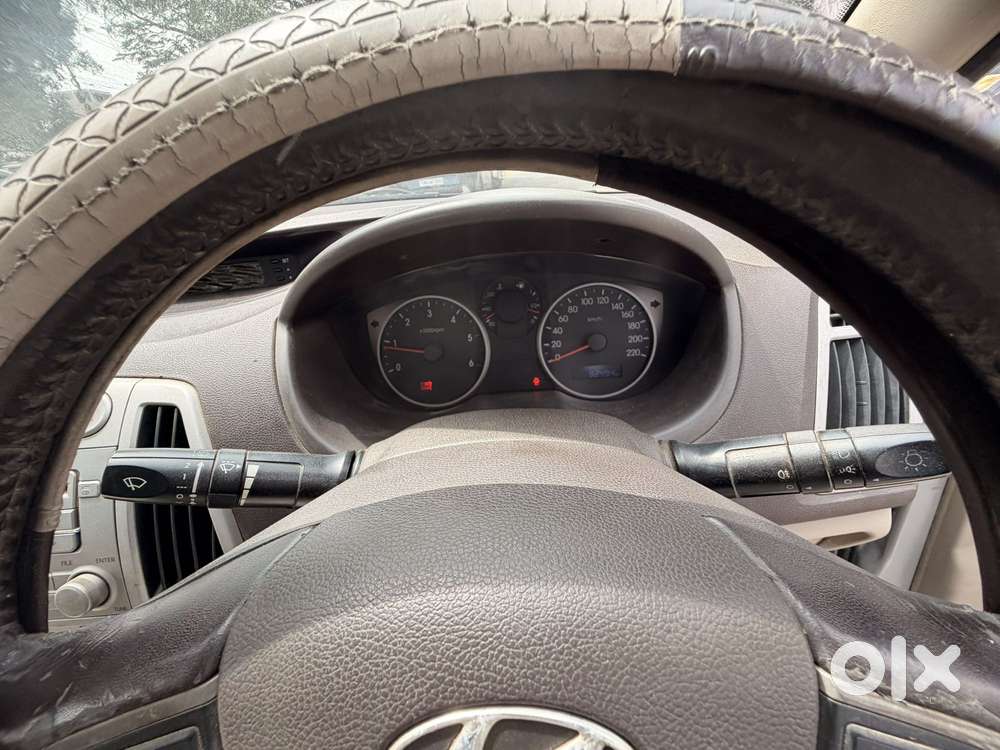 Hyundai I20 New Sportz At 1.4, 2012, Diesel