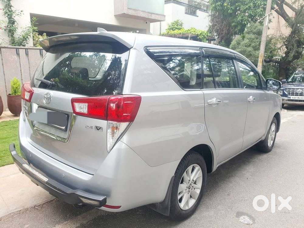 Toyota Innova Crysta 2.4 Vx Mt 8s, 2016, Diesel
