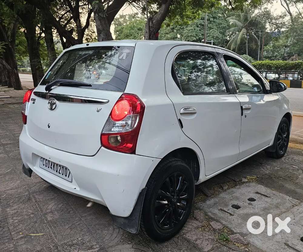 Toyota Etios Liva V Petrol  Top End Model
