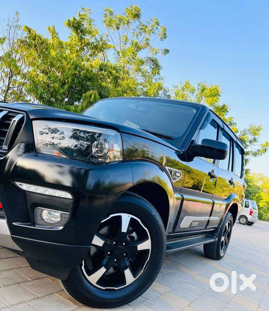 Mahindra Scorpio Classic 2.2 S 11 Mt 7 Cc, 2025, Diesel