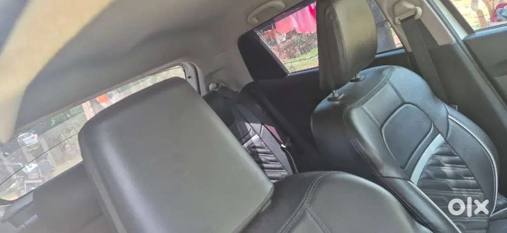 Maruti Suzuki Swift 2023 Petrol 37000 Km Driven