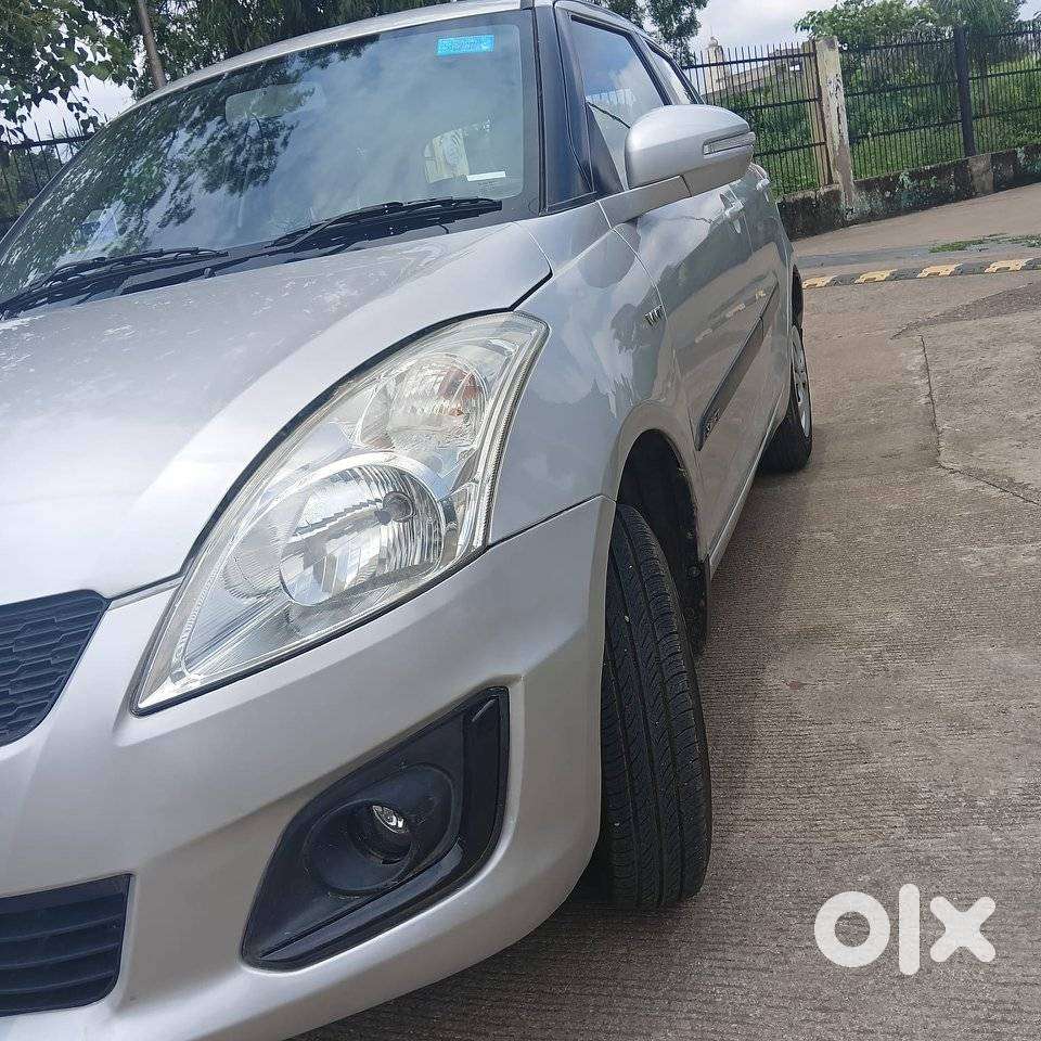 Maruti Suzuki Swift Vxi 1.2 Abs Bs-iv, 2016, Petrol