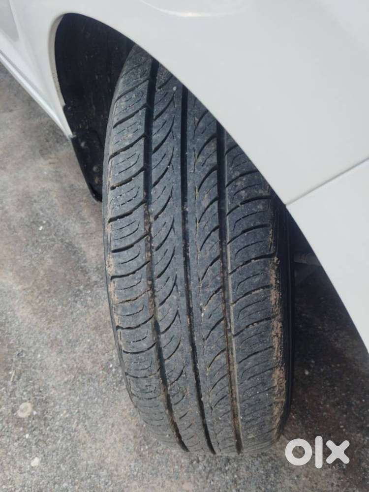 Hyundai Aura S Crdi Manual, 2023, Cng & Hybrids