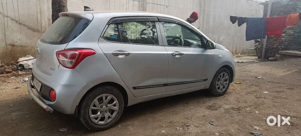 Hyundai Grand I10 2018 Petrol 90000 Km Driven