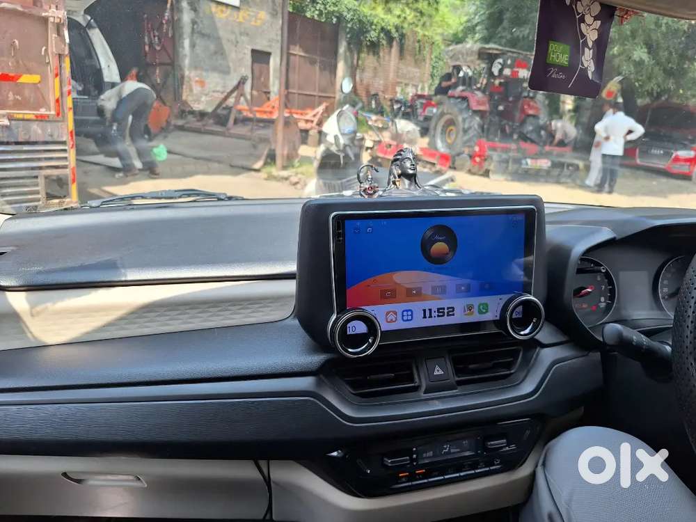 Maruti Suzuki Dzire Lxi 2025