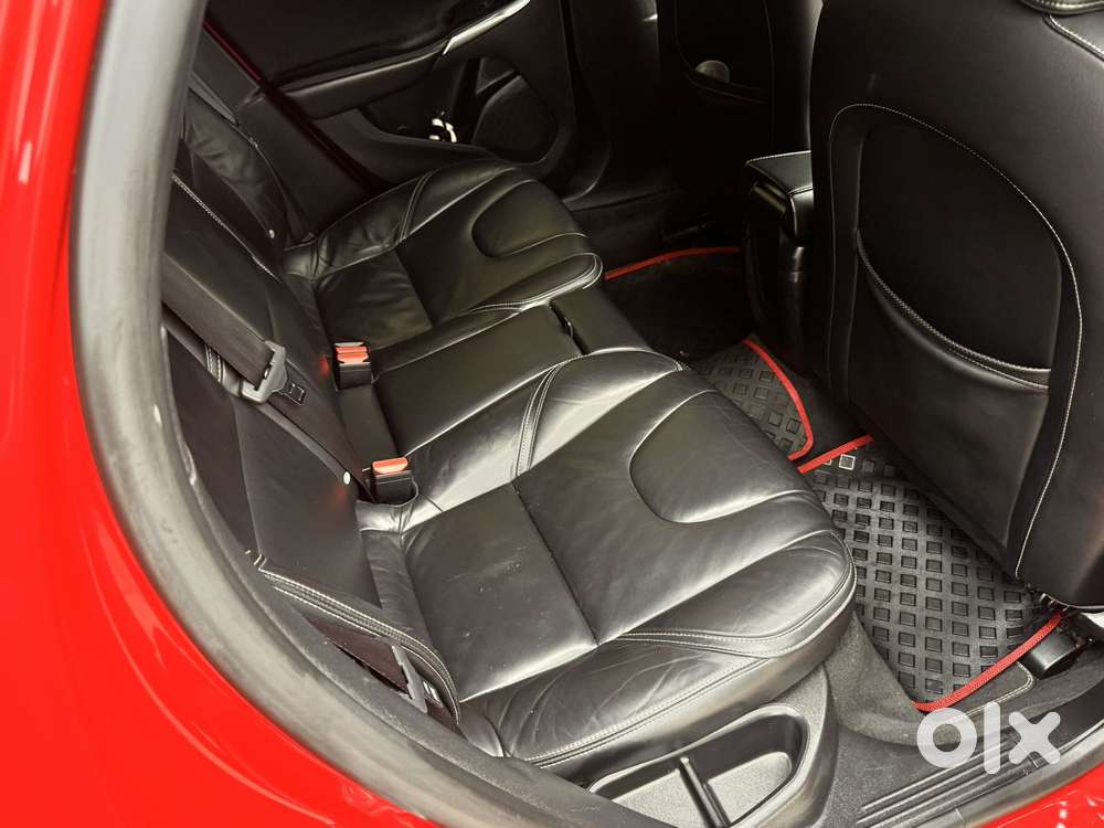 Volvo V40 D3 R Design, 2019, Diesel