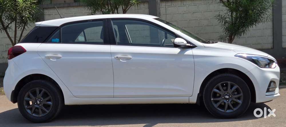 Hyundai Elite I20 Sportz Plus, 2020, Petrol