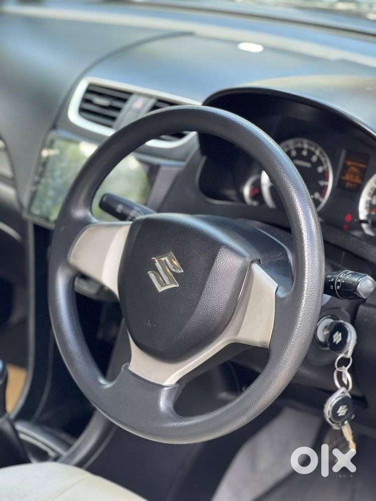 Maruti Suzuki Swift Vxi, 2014, Petrol