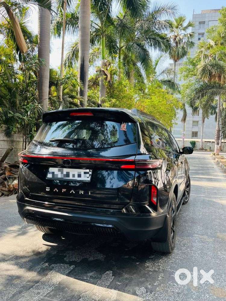 Tata Safari Accomplished X Plus 7 Str Dark Edition, 2025, Diesel