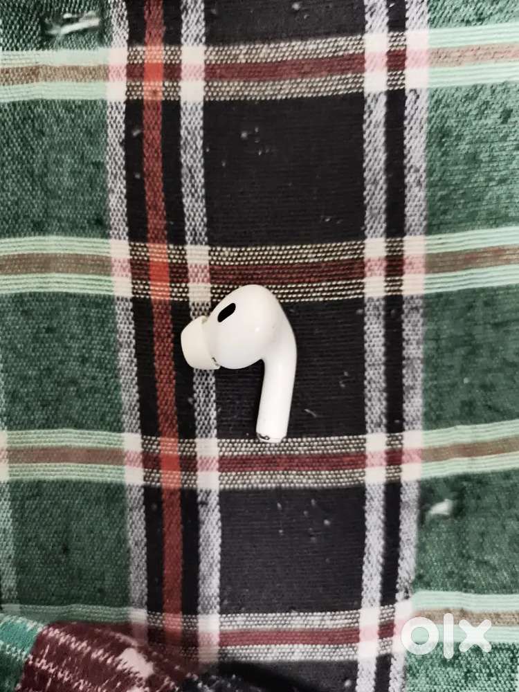 Airpods Pro 2 Right Side