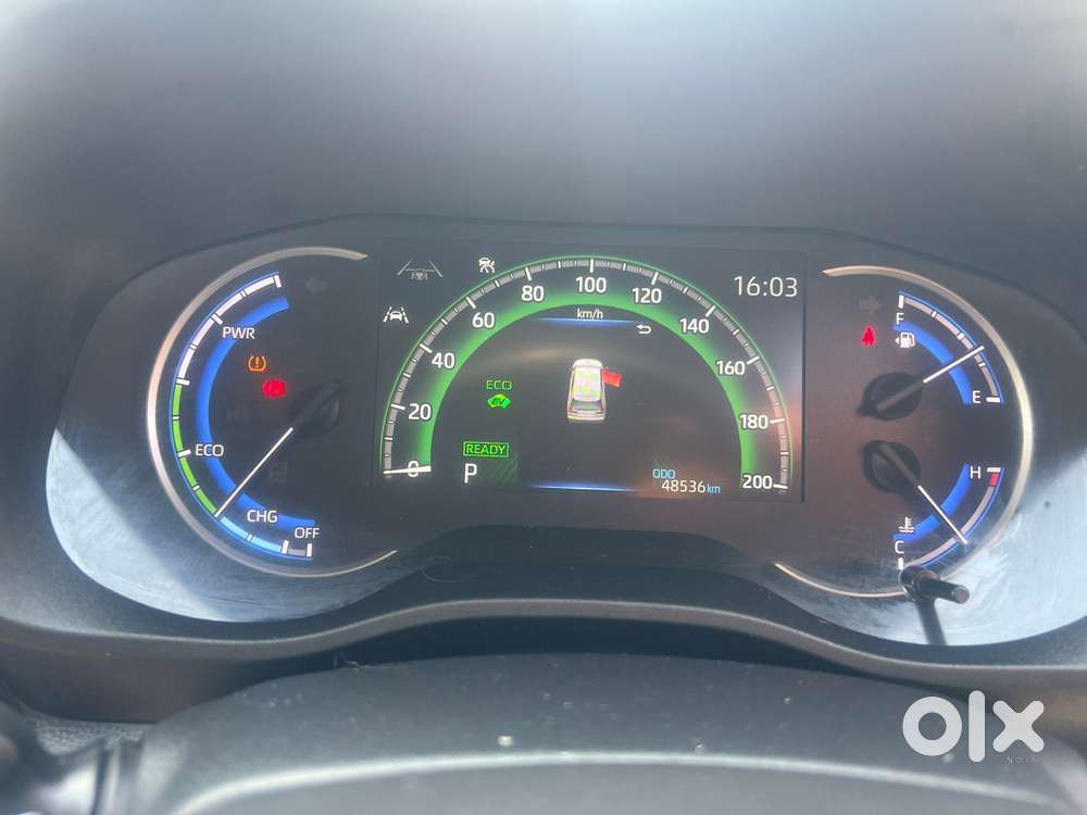 Toyota Innova Hycross 2.0 Zx (o) Hybrid 7 Str, 2023, Petrol