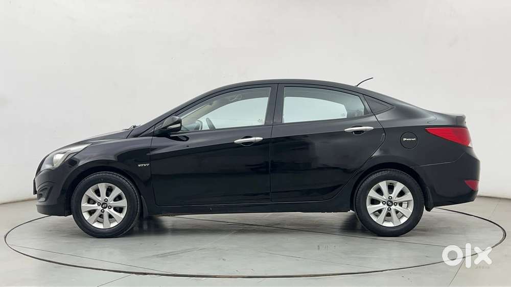 Hyundai Verna 1.6 Vtvt At S, 2016, Petrol