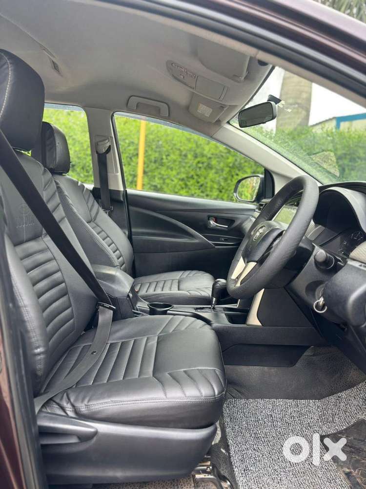 Toyota Innova Crysta 2.8 Gx At, 2017, Diesel