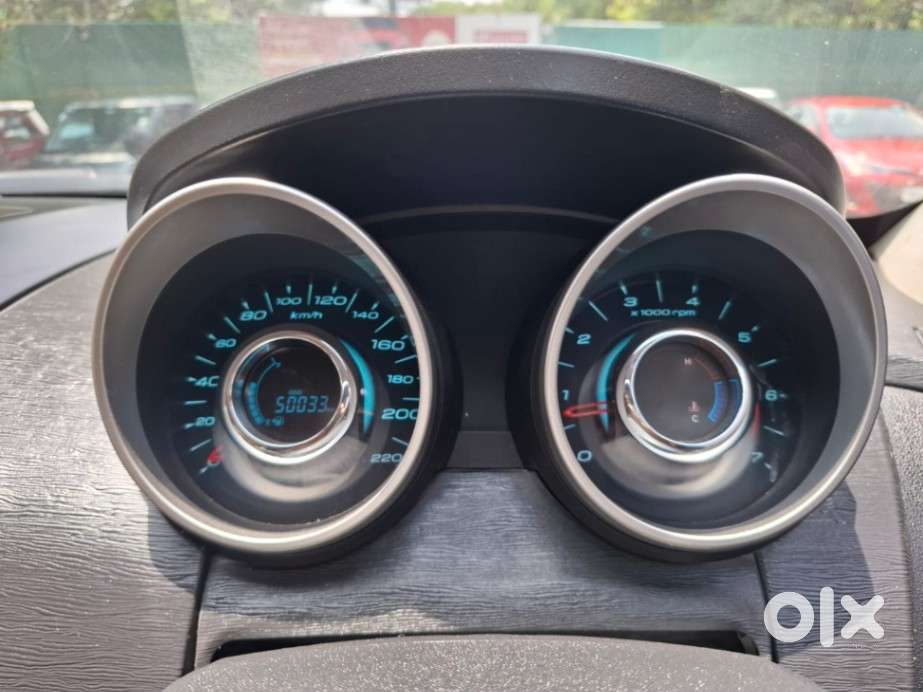 Mahindra Xuv500 W9 2wd, 2018, Diesel