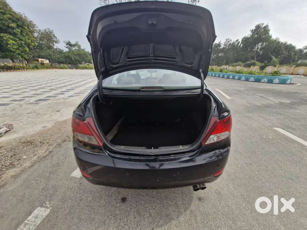 Hyundai Verna 2012 Diesel Well Maintained