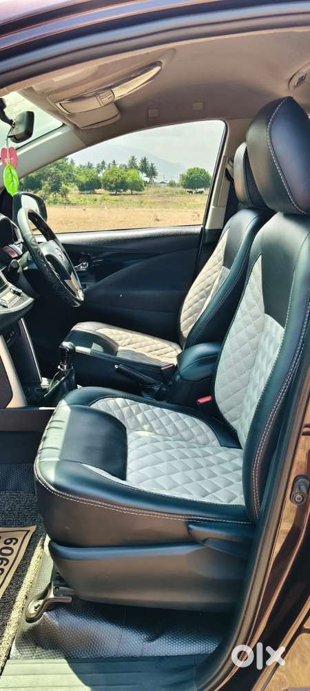 Toyota Innova Crysta 2.4 Vx Mt, 2017, Diesel