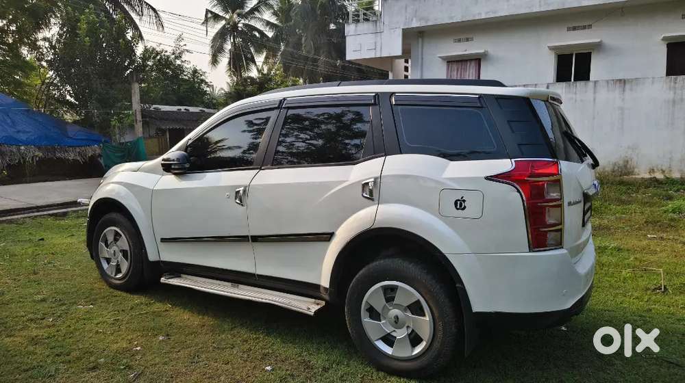 Mahindra Xuv500 2016 Diesel 150000 Km Driven