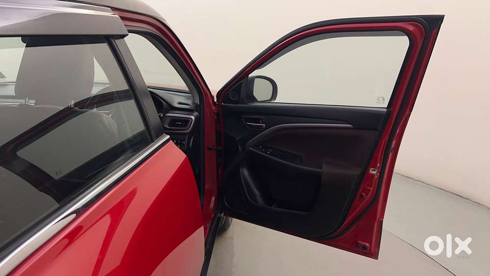 Maruti Suzuki Vitara Brezza 1.5 Zxi Plus At Dual Tone, 2023, Petrol