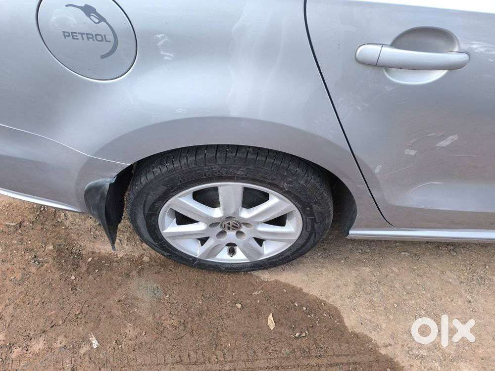 Volkswagen Vento 2010-2013 Petrol Highline, 2011, Cng & Hybrids
