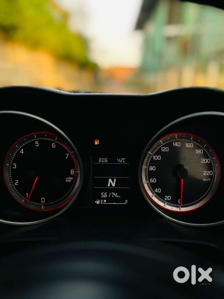 Maruti Suzuki Swift Vxi Abs Bsiv, 2023, Petrol