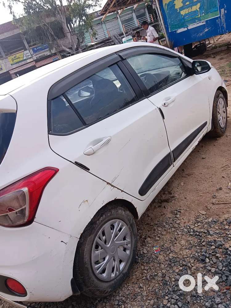 Hyundai I10 Sportz Diesel 2018 1st Owner