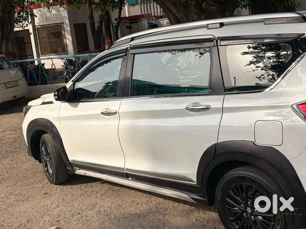 Maruti Xl6 Smart Hybrid