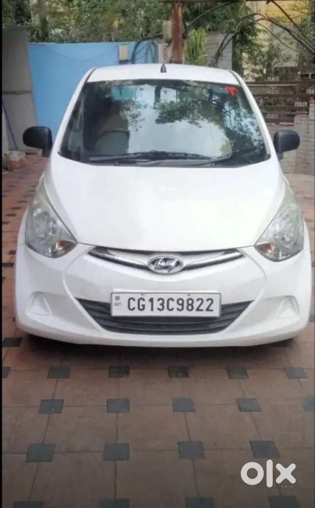 Hyundai Accent Hatchback 2012 Gl Petrol