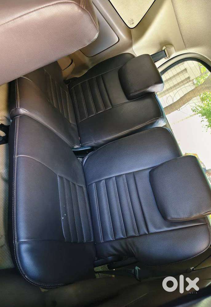 Toyota Innova 2.5 G (diesel) 8 Seater, 2015, Diesel