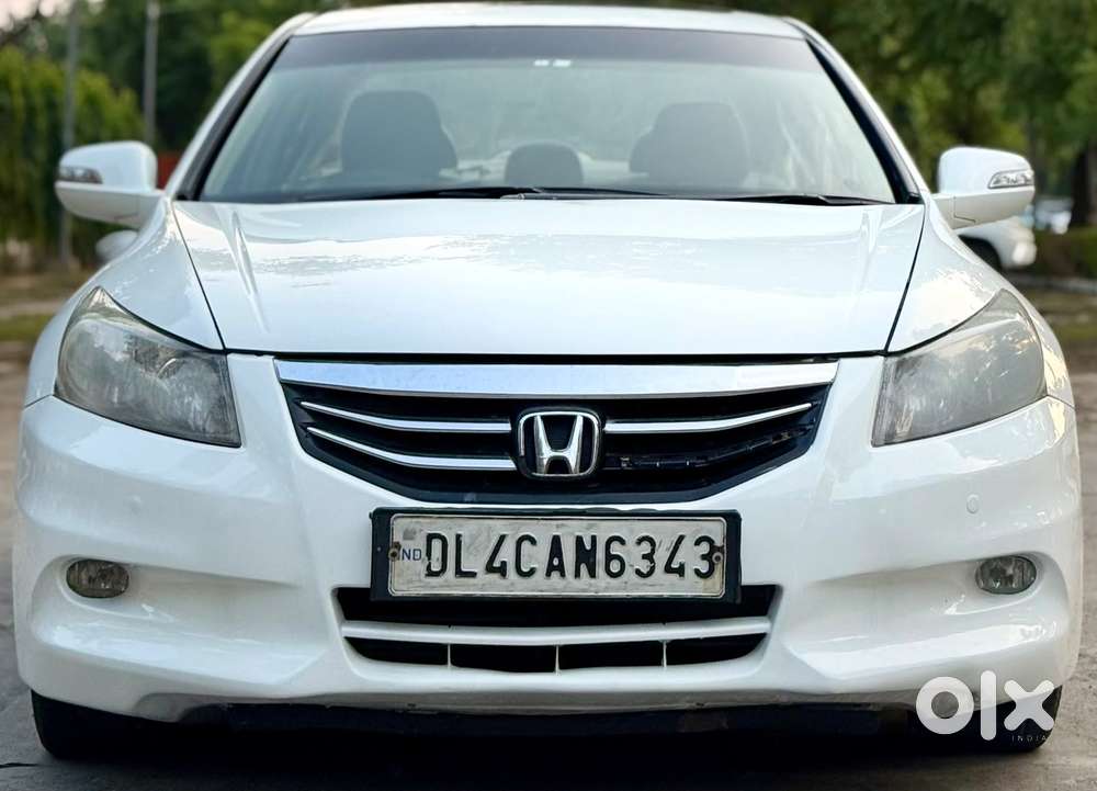 Honda Accord 2.4 Elegance Automatic, 2012, Petrol