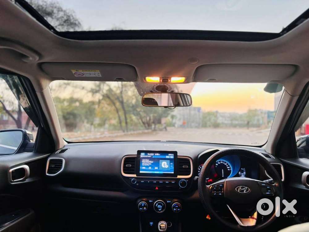 Hyundai Venue, 2021, Petrol