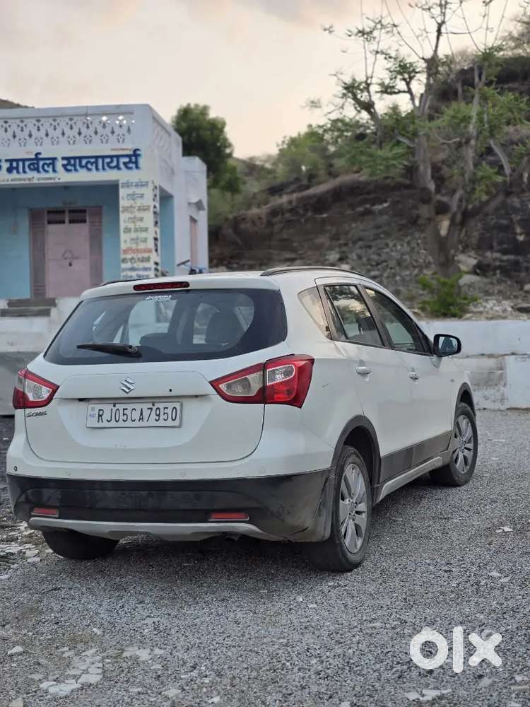 Maruti Suzuki S-cross 2015