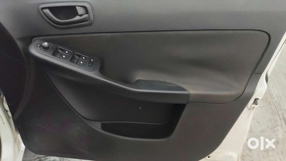 Tata Zest 1.2 Revotron Xms, 2017, Petrol