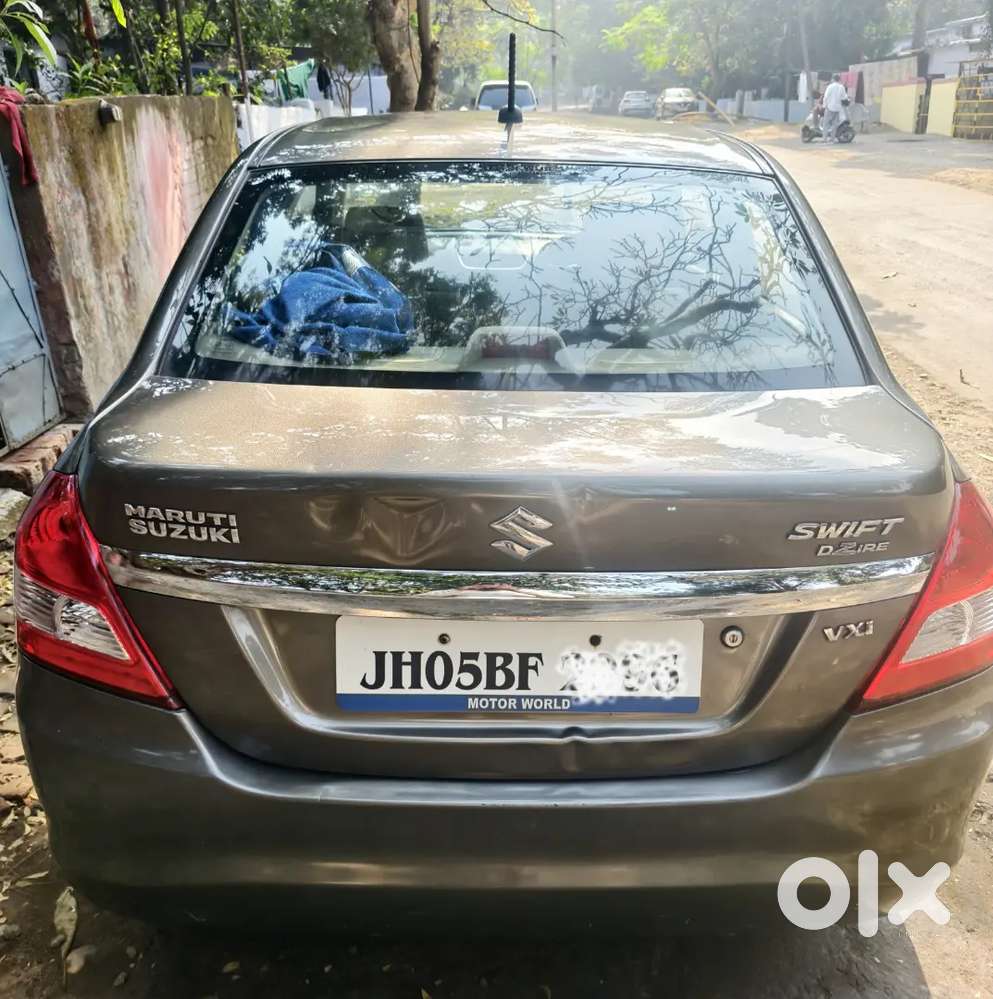 Maruti Suzuki Swift Dzire 2015 Petrol Well Maintained