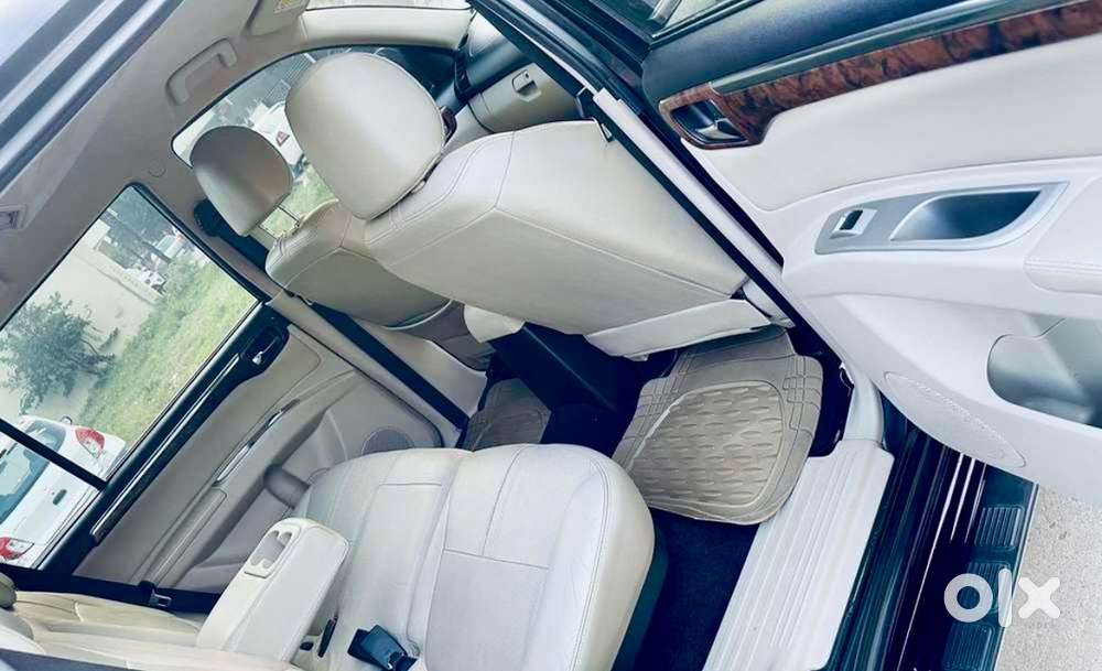 Mitsubishi Pajero Sport 2015