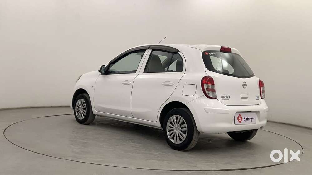 Nissan Micra Active Xv, 2016, Petrol
